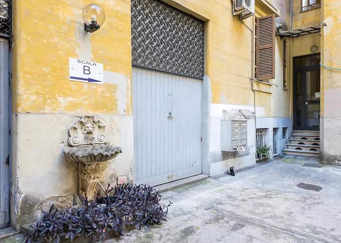 Iflat Mid-century Modern Vatican Apartament *